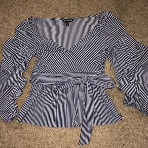 Express bubble sleeve top.